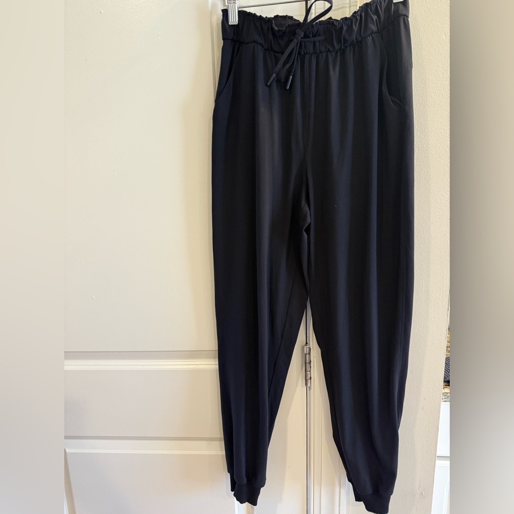 Lululemon jogger pants